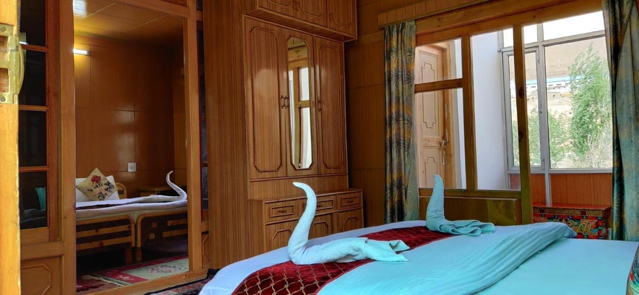 Youthok Guest House Leh Kültér fotó