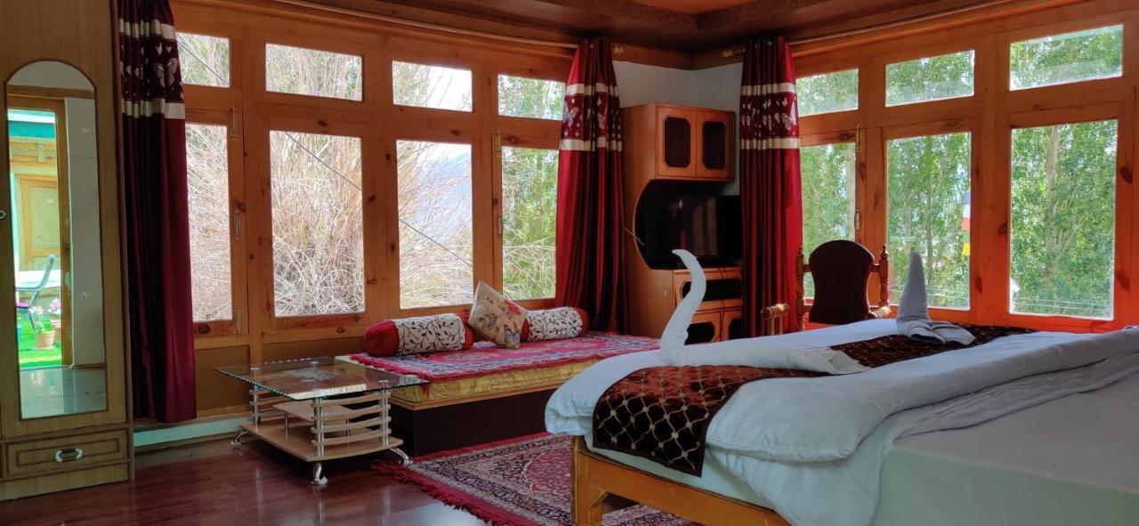 Youthok Guest House Leh Kültér fotó