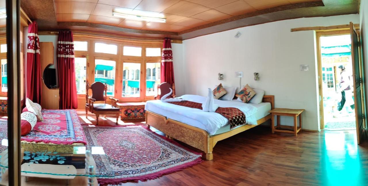Youthok Guest House Leh Kültér fotó