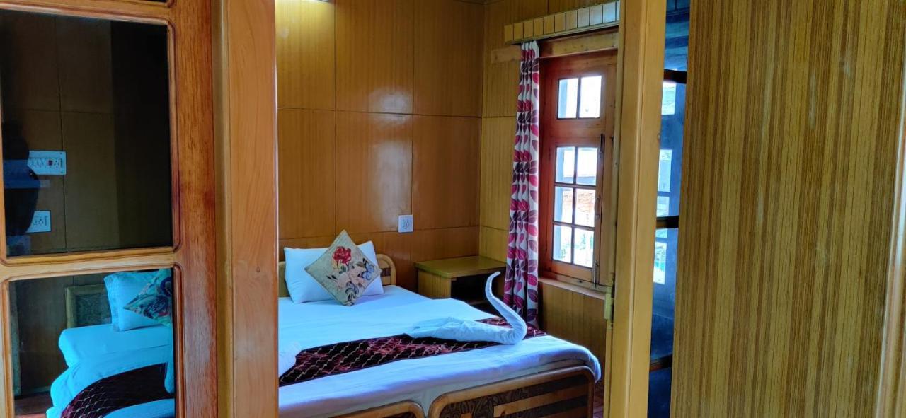 Youthok Guest House Leh Kültér fotó