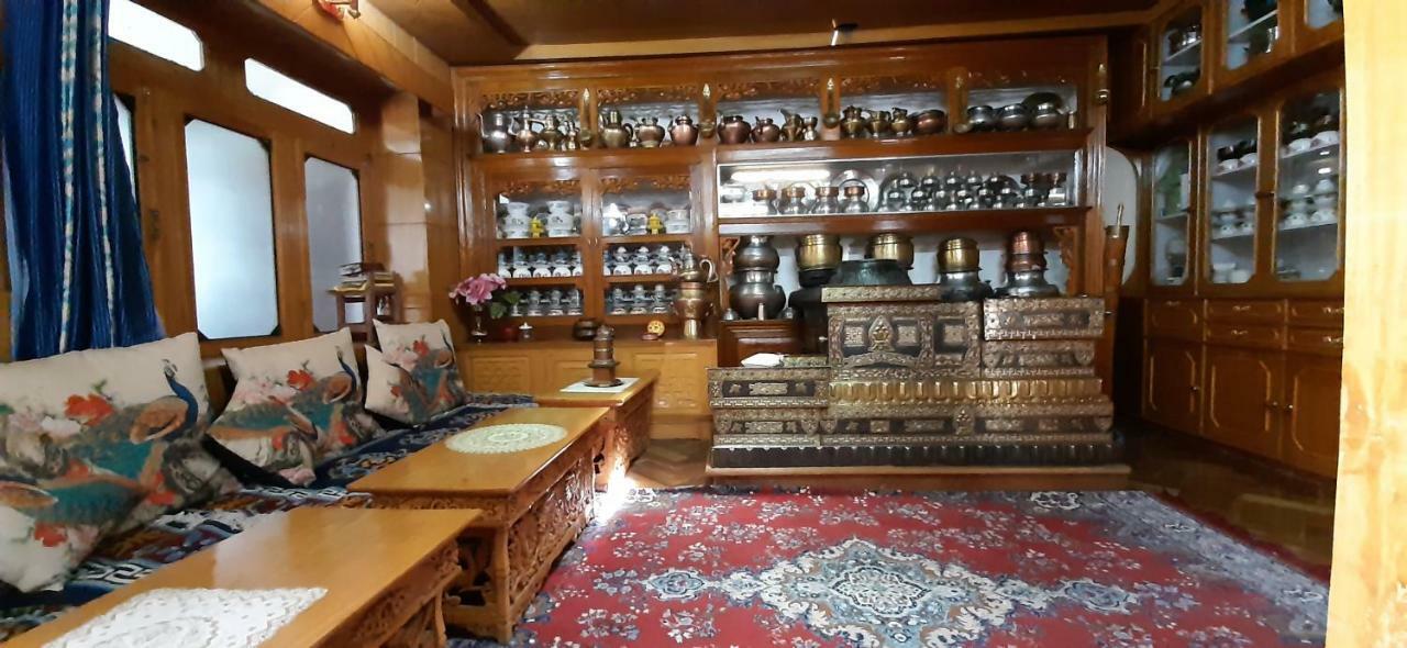Youthok Guest House Leh Kültér fotó